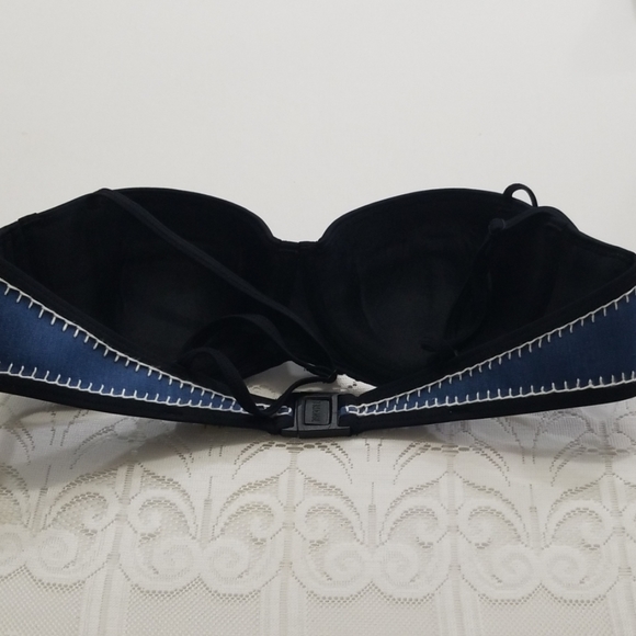 30T Triangl 2-Tone crochet top, various sizes - Picture 2 of 4